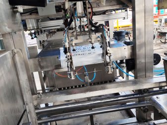 全自動包裝機的組成和功能特點